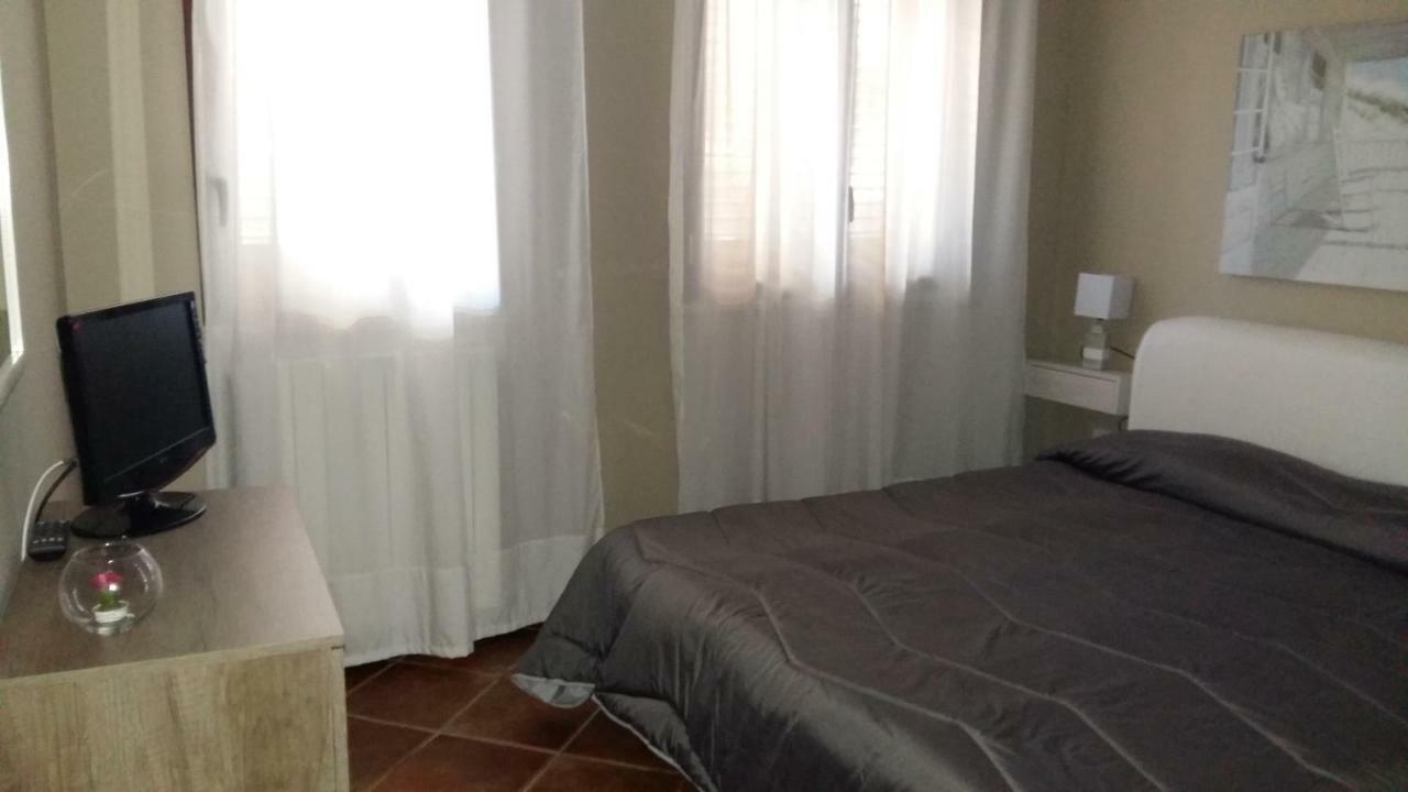 Affittacamere Olimpo Palermo Exterior foto